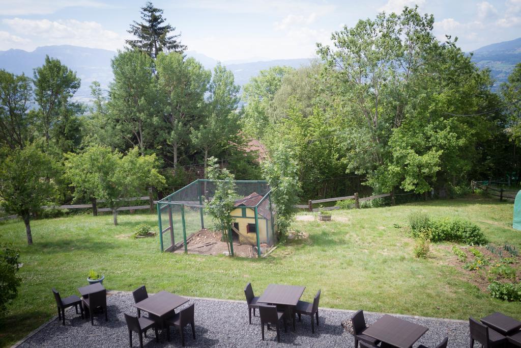 Le Bonheur Dans Le Pre Lucinges Exterior foto